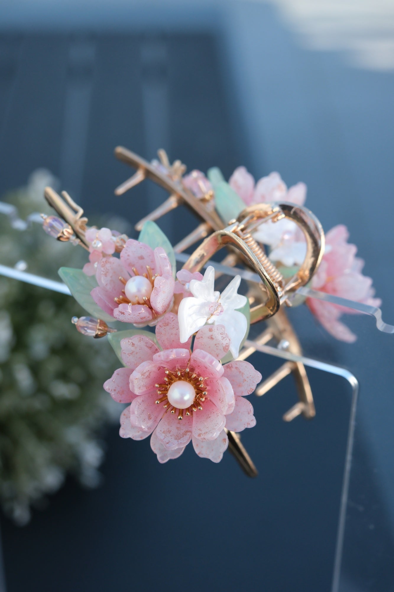 Colored Glaze Hair Claw