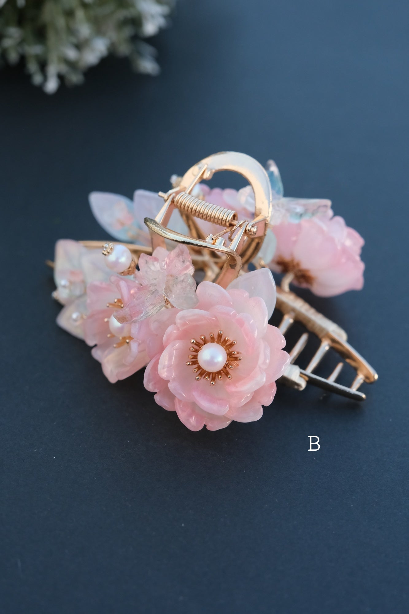 Colored Glaze Hair Claw