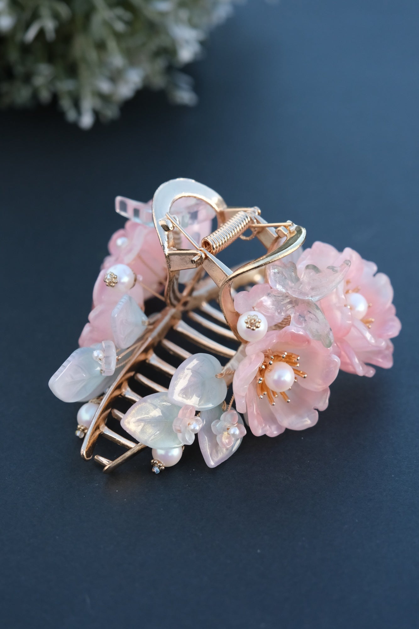 Colored Glaze Hair Claw