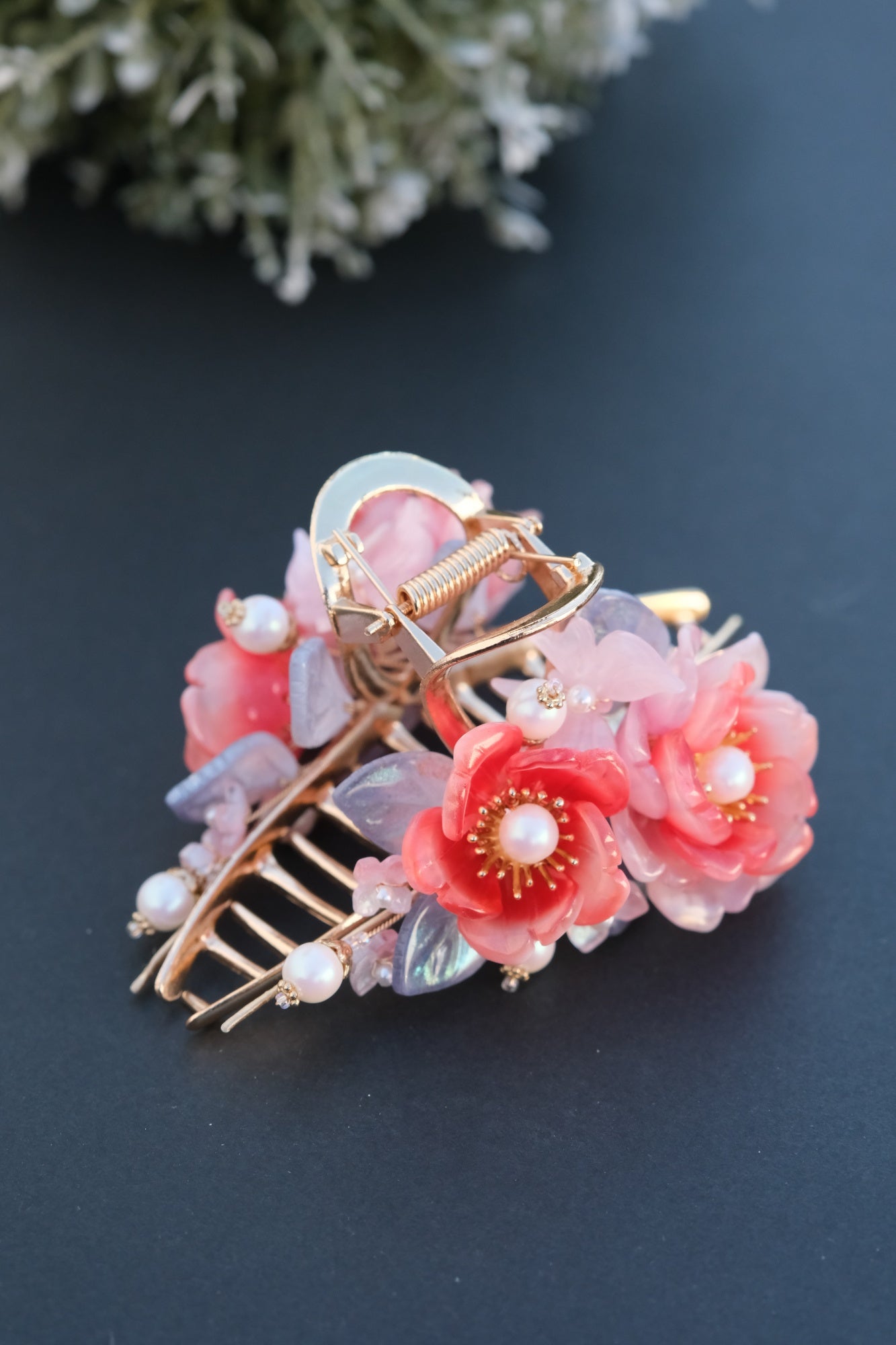 Colored Glaze Hair Claw