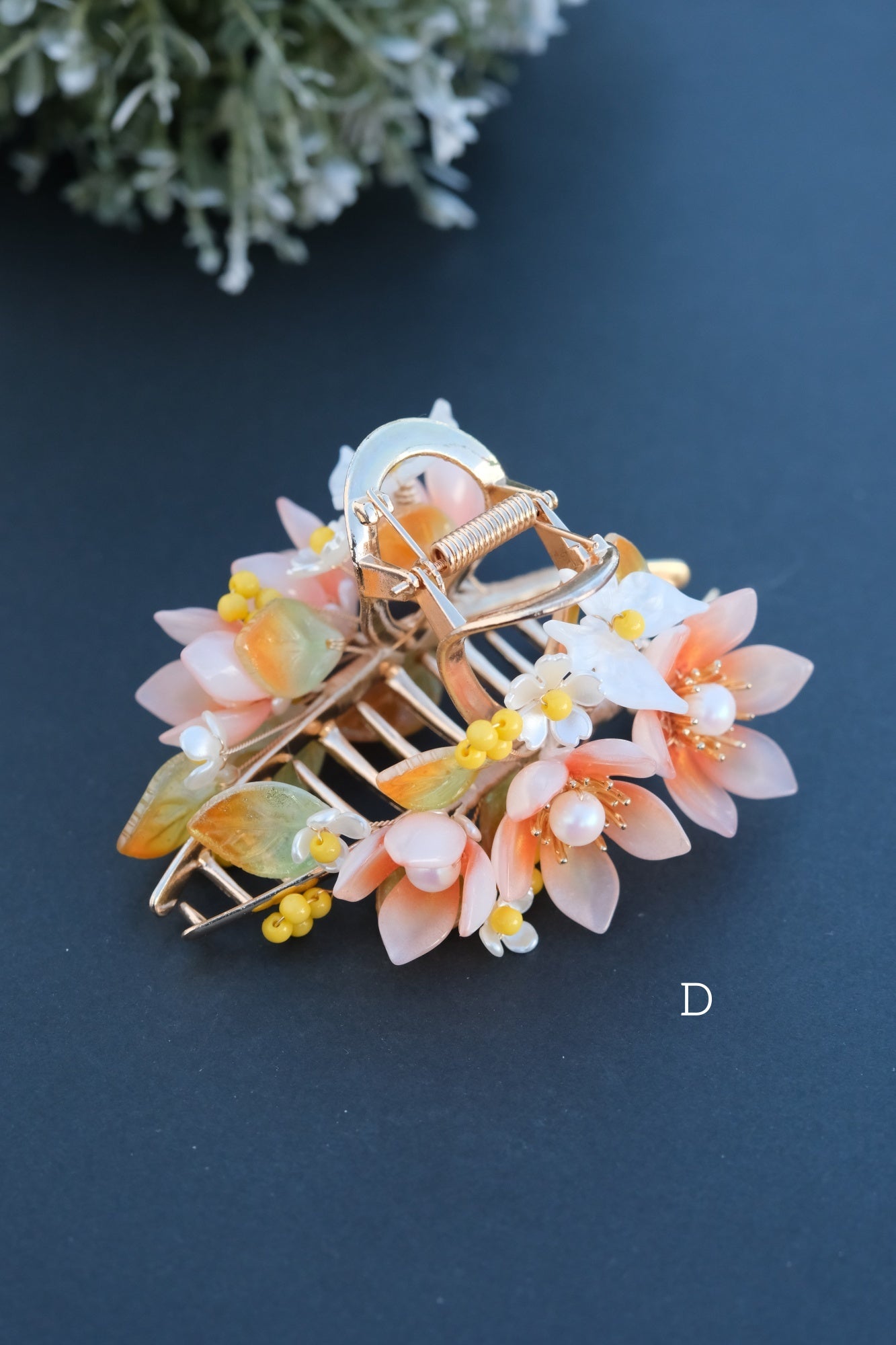 Colored Glaze Hair Claw