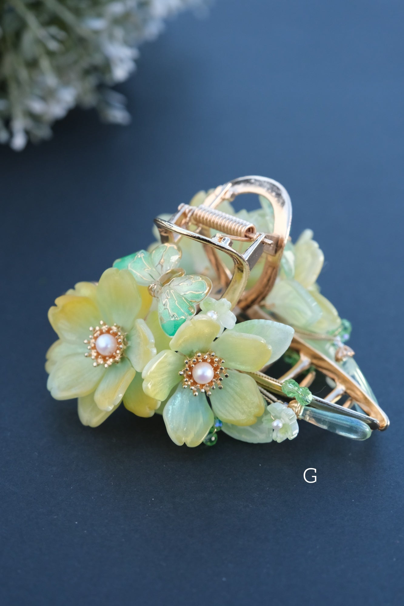 Colored Glaze Hair Claw