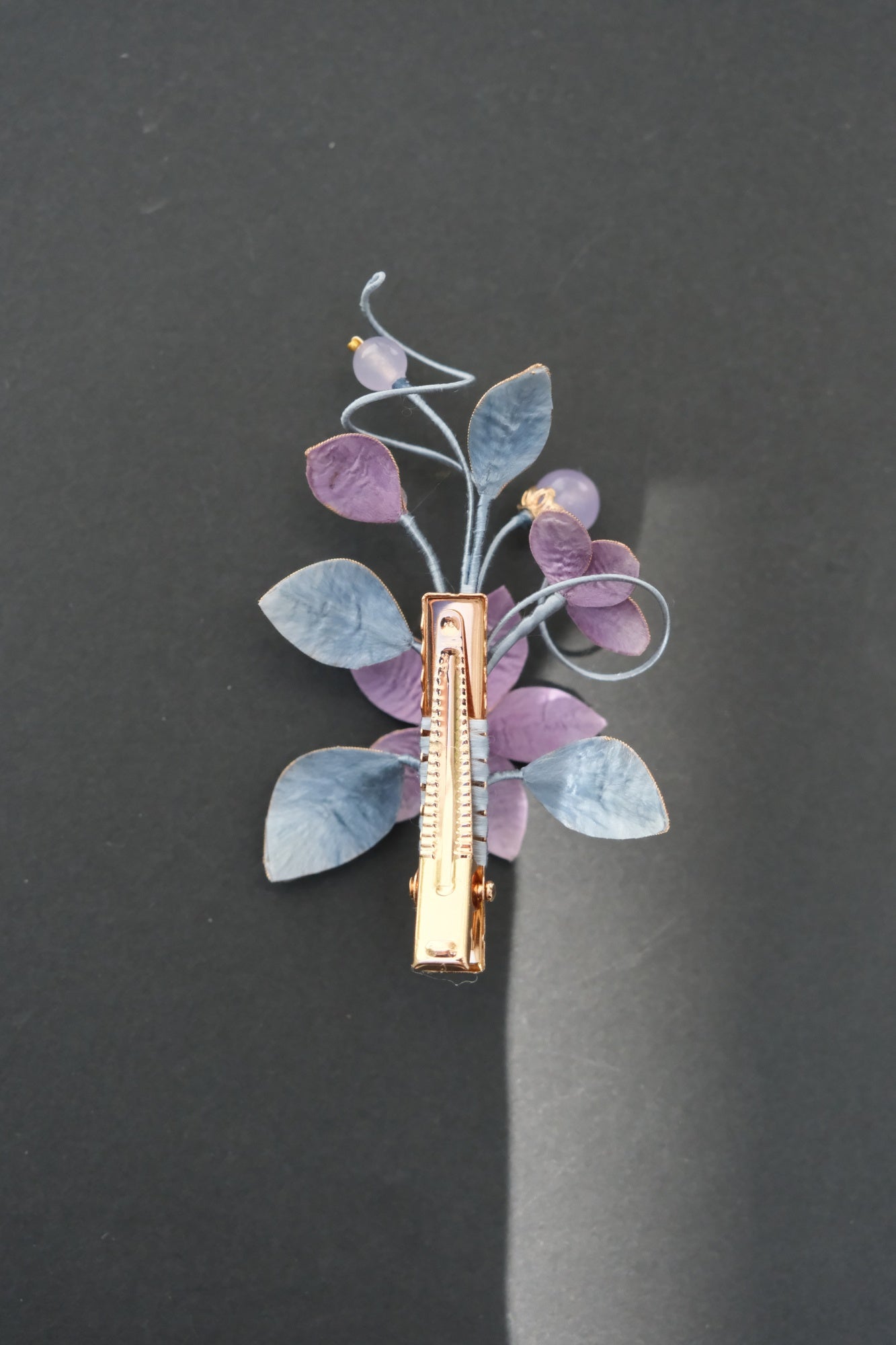 Antique Whisper – Lilax