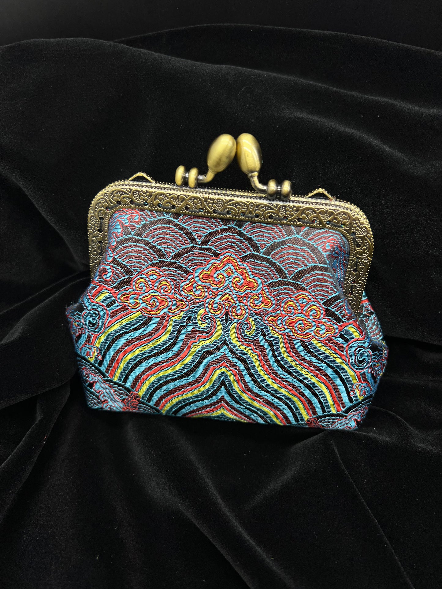 Embroidery Handbag-Ocean